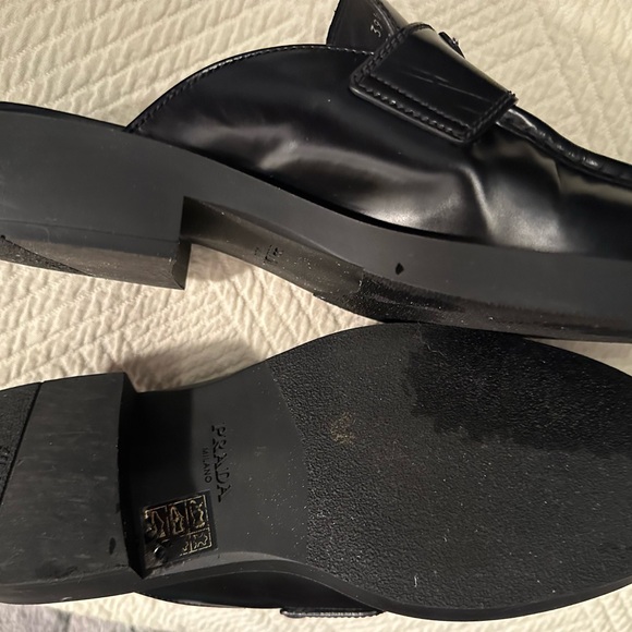 PRADA triangle loafer mules! - Picture 15 of 16